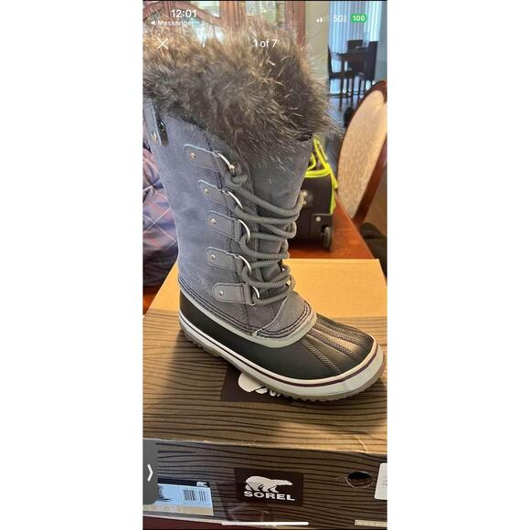 Sorel Joan of Arctic Gray Boots Size 7 - Picture 2 of 7